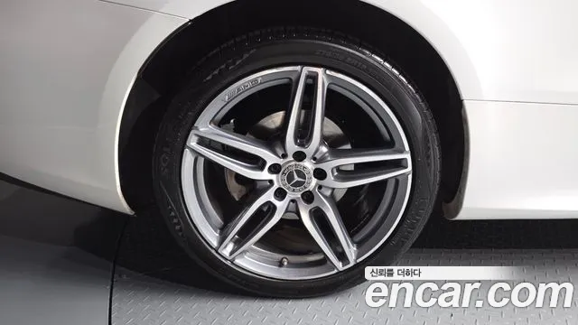 Mercedes-Benz E-Класс 2019 thumb 4