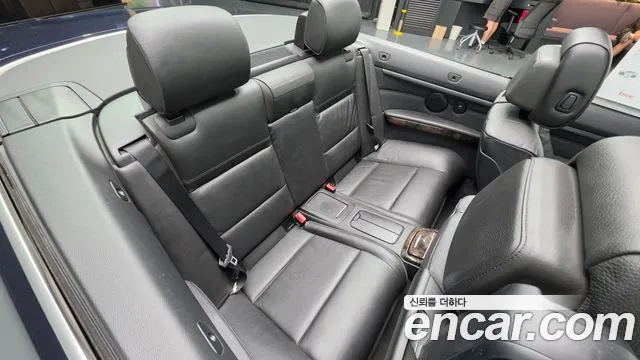 BMW 3-Series 2009 thumb 12