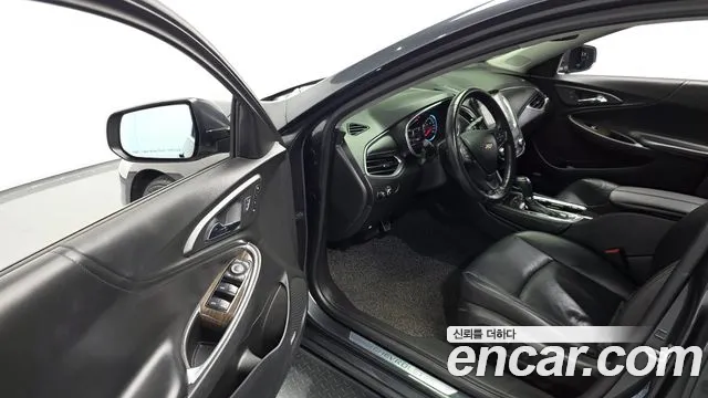 ChevroletGMDaewoo Malibu 2017 thumb 10