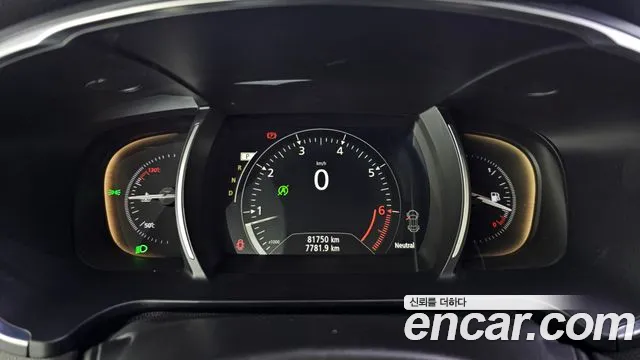 Renault-KoreaSamsung Megane 2016 thumb 8