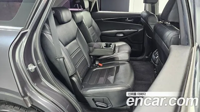 Kia Sorento 2018 thumb 11