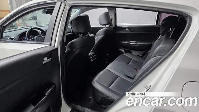 Kia Sportage 2018 thumb 11