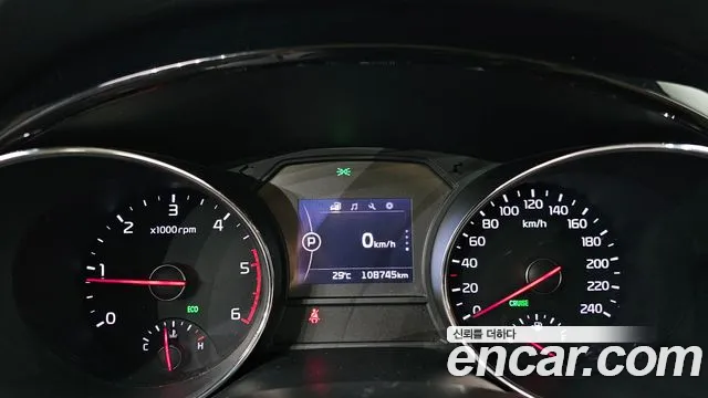 Kia Carnival 2017 thumb 8