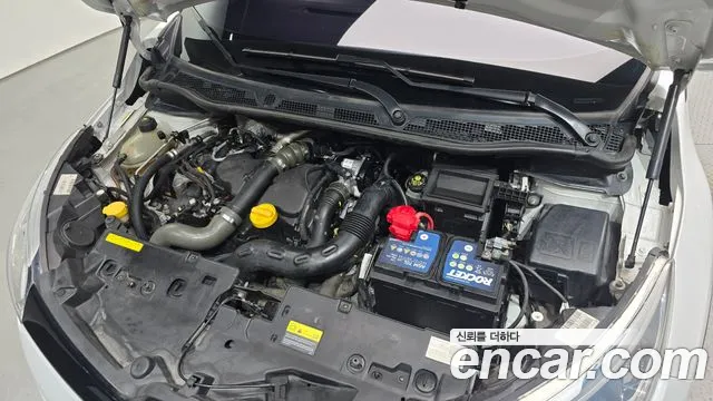 Renault-KoreaSamsung Captur 2017 thumb 6