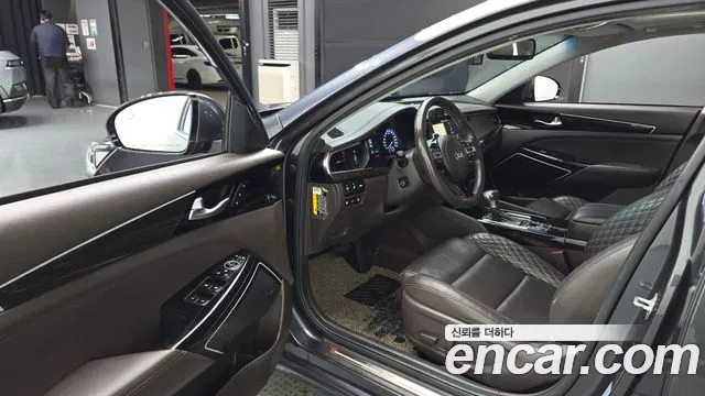 Kia K7 2017 thumb 10