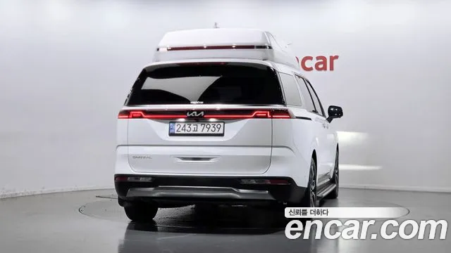Kia Carnival 2022 thumb 4