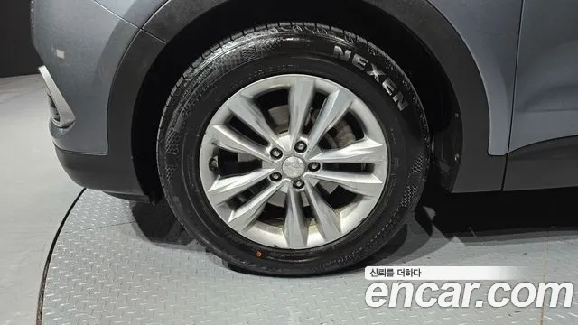 Hyundai Santa Fe 2017 thumb 5