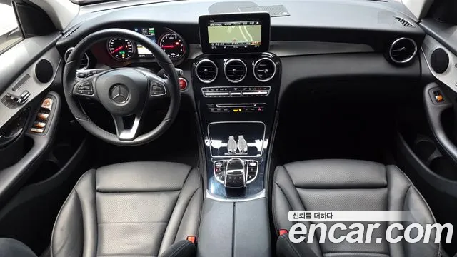 Mercedes-Benz GLC 2018 thumb 7
