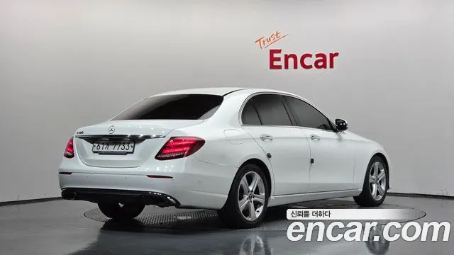 Mercedes-Benz E-Класс 2018 thumb 2