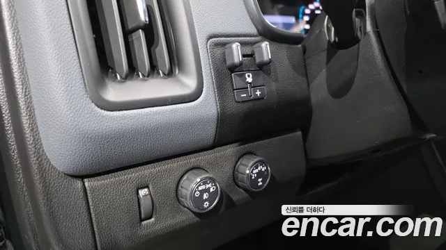 ChevroletGMDaewoo Colorado 2020 thumb 12