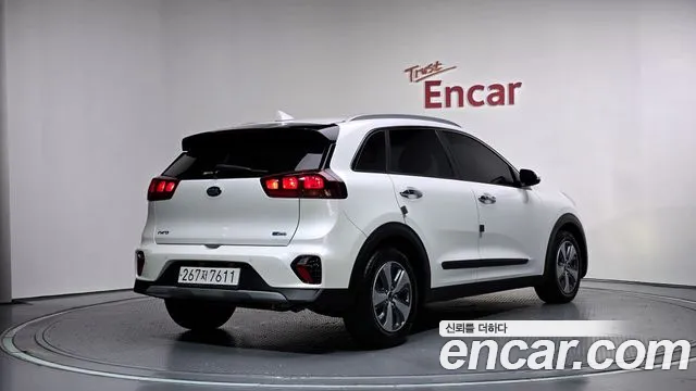 Kia Niro 2020 thumb 2