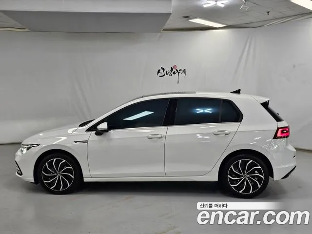 Volkswagen Golf Sportsvan 2022 thumb 4