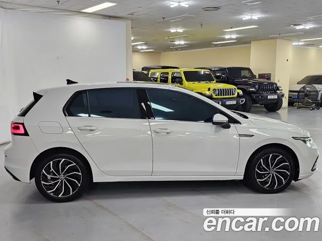 Volkswagen Golf Sportsvan 2022 thumb 5