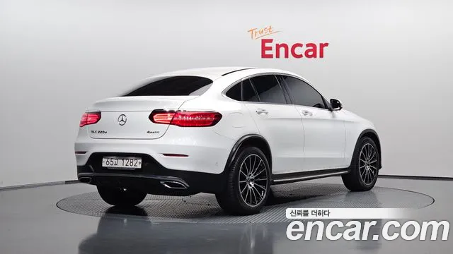 Mercedes-Benz GLC 2017 thumb 2