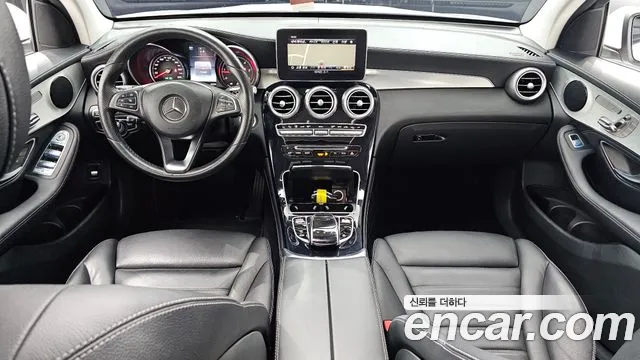 Mercedes-Benz GLC 2017 thumb 7