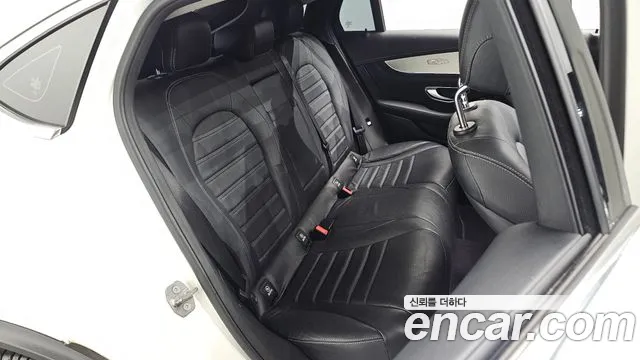 Mercedes-Benz GLC 2017 thumb 11