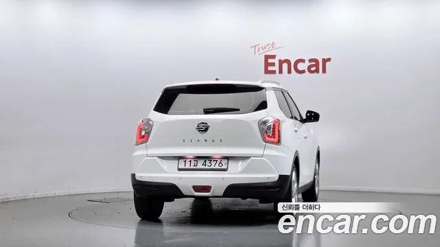 KG_Mobility_Ssangyong TIBOLI 2015 thumb 4