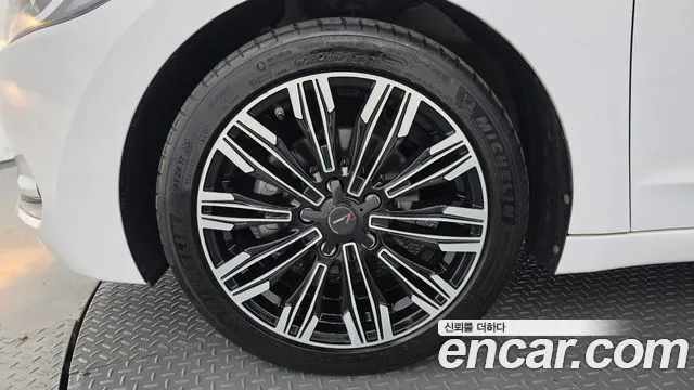 Hyundai Avante 2018 thumb 5