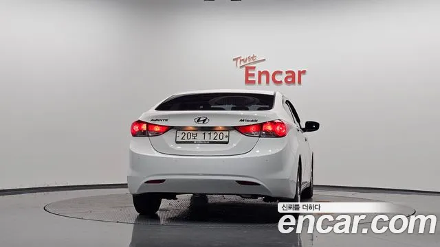 Hyundai Avante 2011 thumb 4