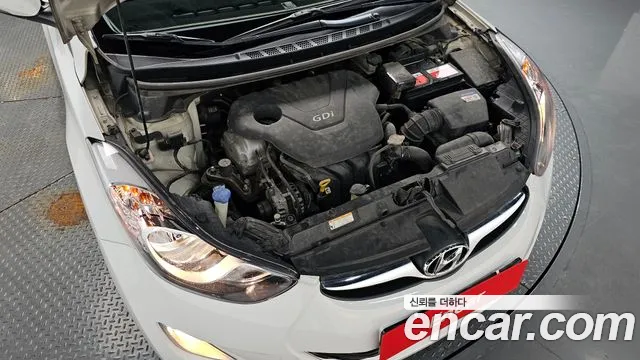 Hyundai Avante 2011 thumb 6