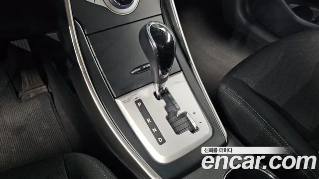 Hyundai Avante 2011 thumb 9