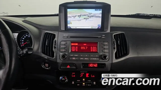 Kia Sportage 2013 thumb 12