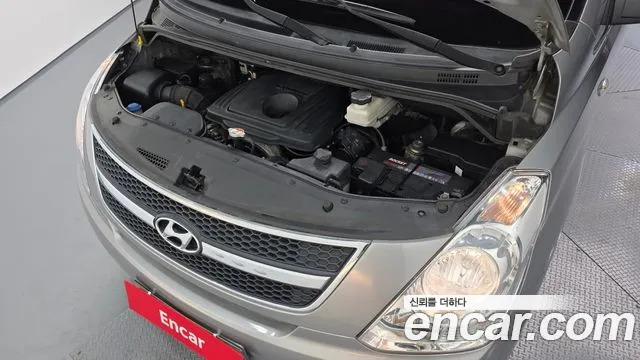 Hyundai Starex 2014 thumb 6