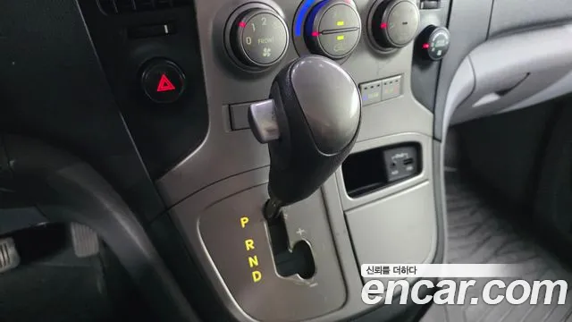 Hyundai Starex 2014 thumb 9