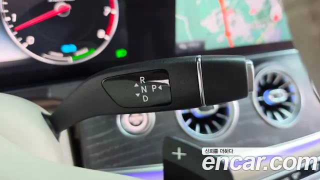 Mercedes-Benz CLS-Class 2020 thumb 9
