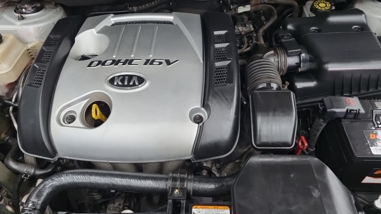 Kia Carens 2007 thumb 6