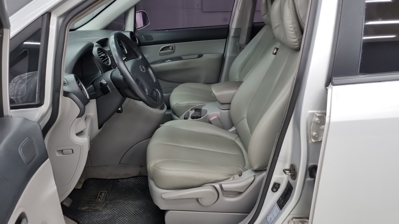 Kia Carens 2007 thumb 10