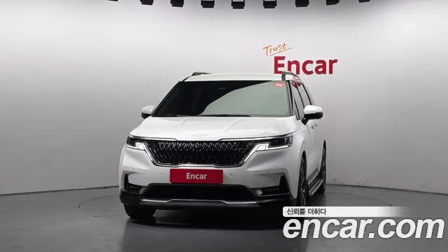 Kia Carnival 2022 thumb 3