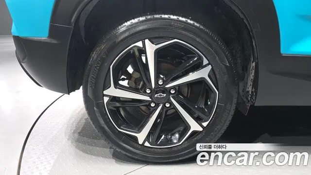 ChevroletGMDaewoo TrailBlazer 2020 thumb 5