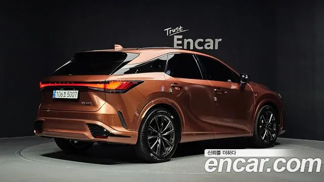 Lexus RX 2023 thumb 2