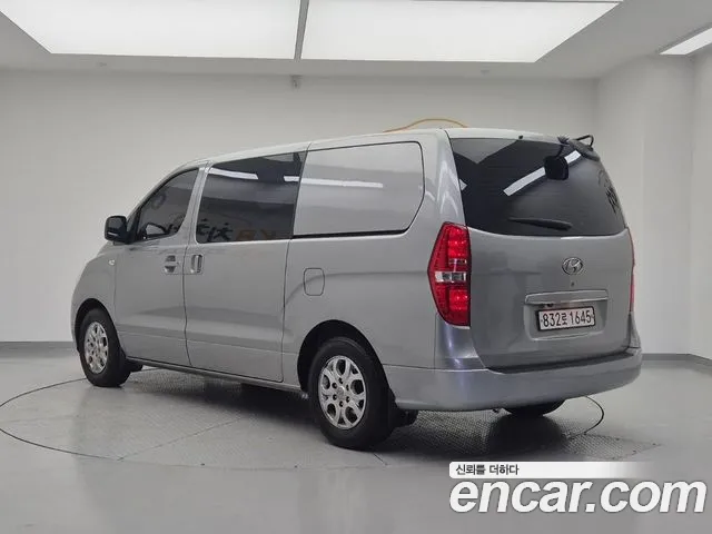 Hyundai Starex 2014 thumb 3