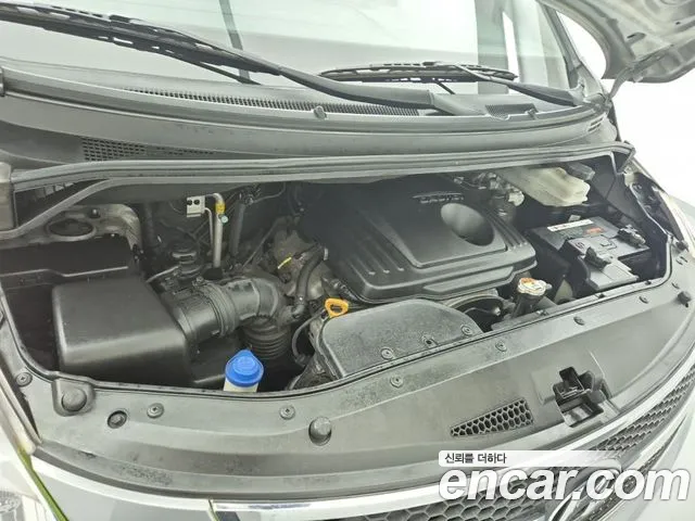 Hyundai Starex 2014 thumb 6