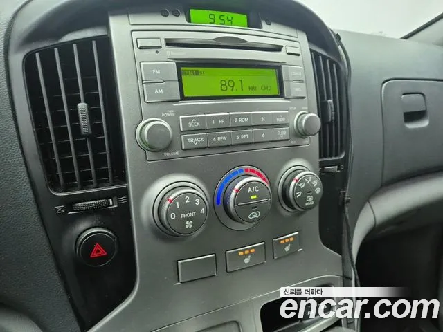 Hyundai Starex 2014 thumb 10