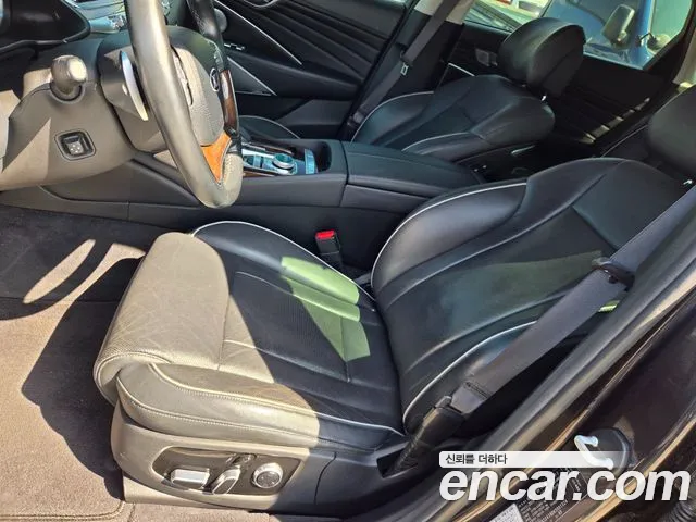 Kia K9 2018 thumb 10