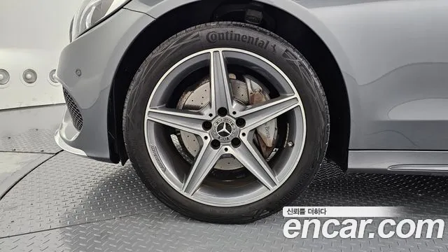 Mercedes-Benz C-Класс 2018 thumb 5