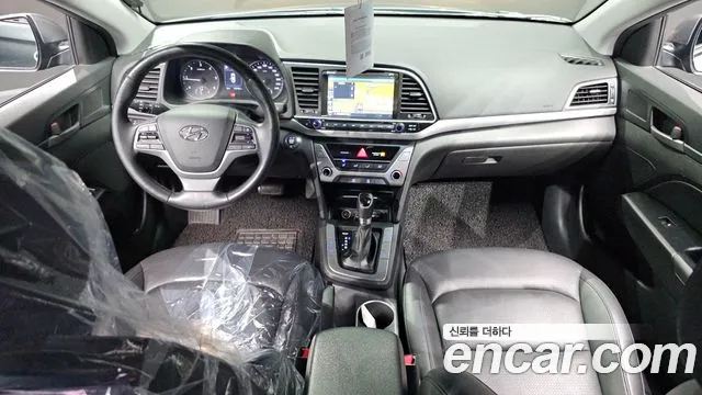 Hyundai Avante 2015 thumb 7