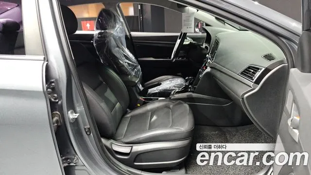 Hyundai Avante 2015 thumb 12