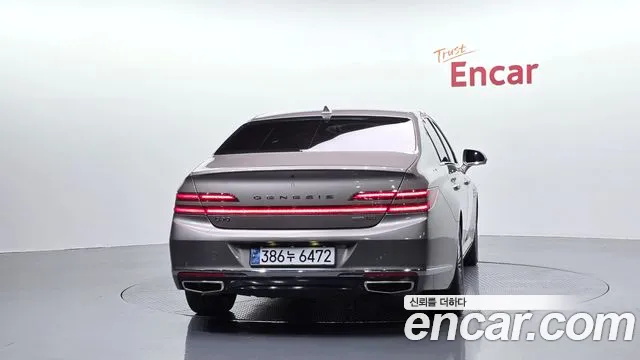 Genesis G90 2019 thumb 3
