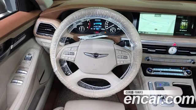 Genesis G90 2019 thumb 12