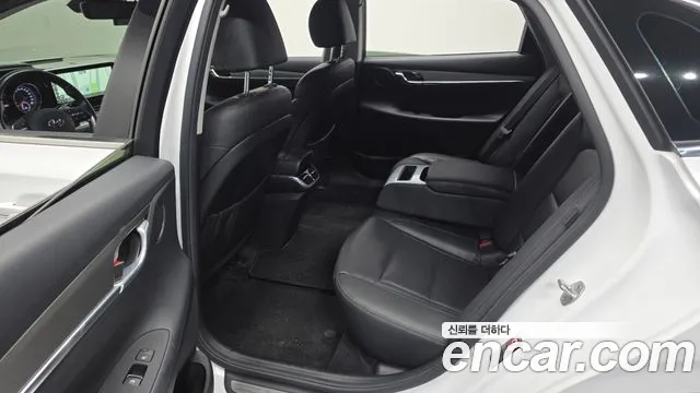 Hyundai Grandeur 2022 thumb 11