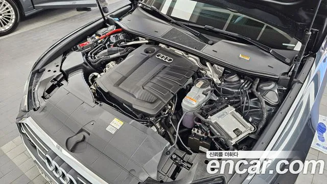 Audi A6 2022 thumb 6