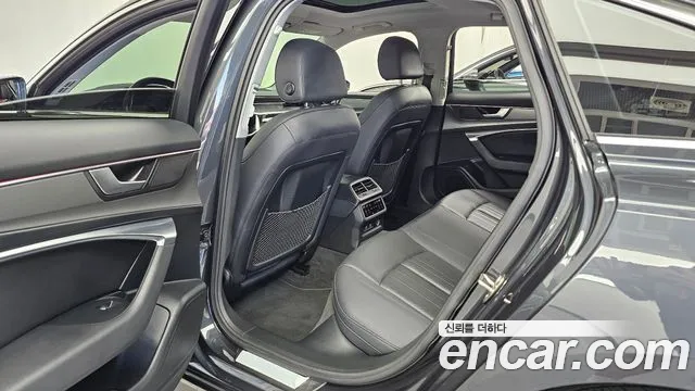 Audi A6 2022 thumb 11