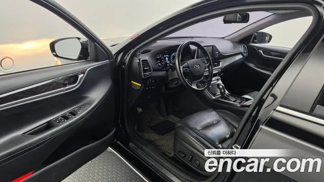 Hyundai Grandeur 2018 thumb 10
