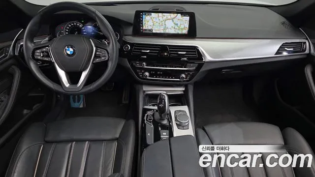 BMW 5-Series 2017 thumb 7