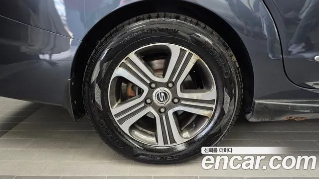 KG_Mobility_Ssangyong KORANDO 2014 thumb 5
