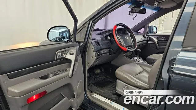 KG_Mobility_Ssangyong KORANDO 2014 thumb 10